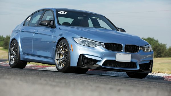 Wie erhöhen airbags die sicherheit in fahrzeugen? ein blick auf ihre lebensrettende funktion